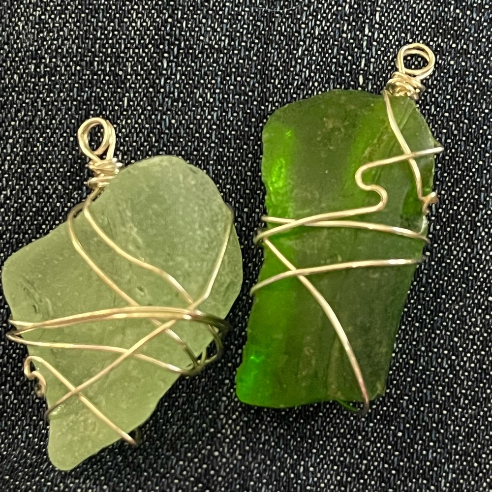 2 green sea glass pebble chunk jewelry handmade pendants for necklace smoke free